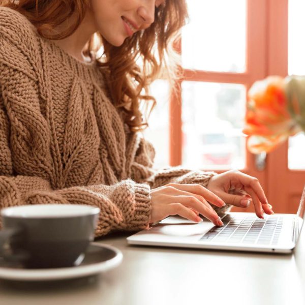 close-up-of-a-smiling-young-woman-working-AD9748H.jpg close-up-of-a-smiling-young-woman-working-AD9748H.jpg